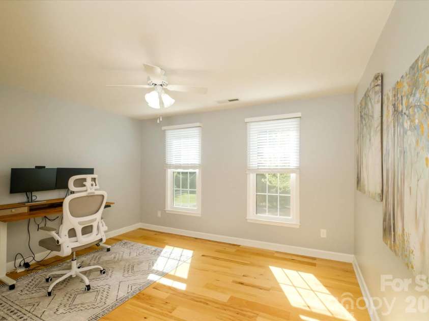 3570 Weddington Oaks Drive, Matthews, NC 28104.  MLS# CAR4356271, YatesRealty ID 18854. 