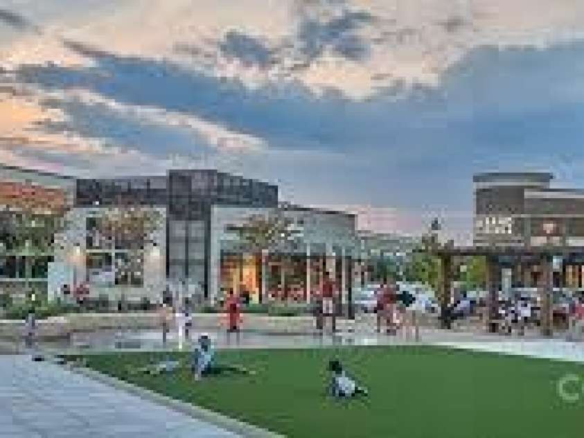 6510 Honeymeade Circle, Charlotte, NC 28277.  MLS# CAR4264502, YatesRealty ID 18855. 