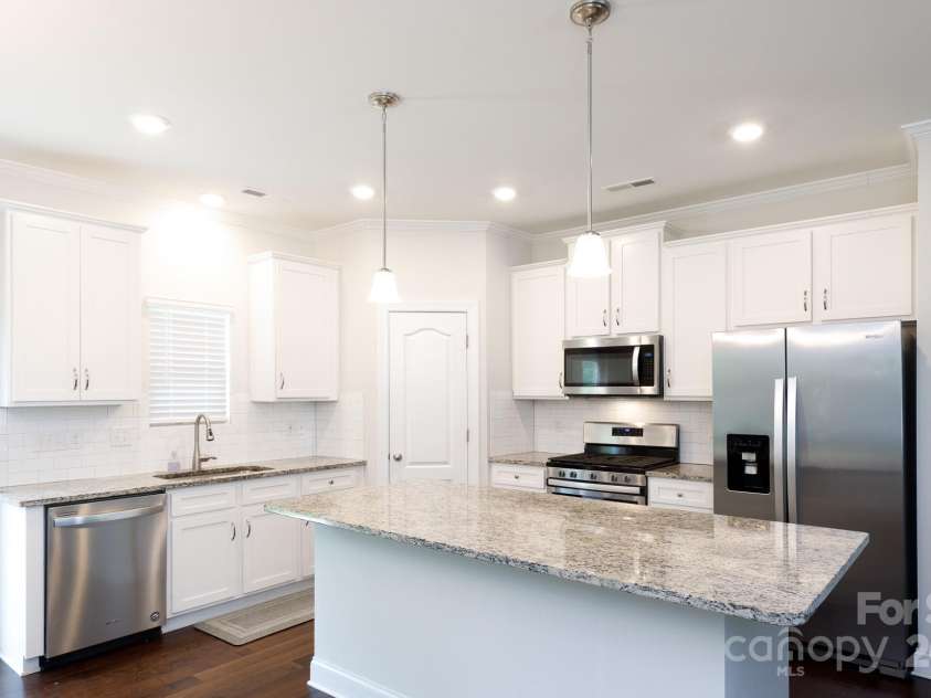 679 Cape Fear Street, Fort Mill, SC 29715.  MLS# CAR4265382, YatesRealty ID 18856. 