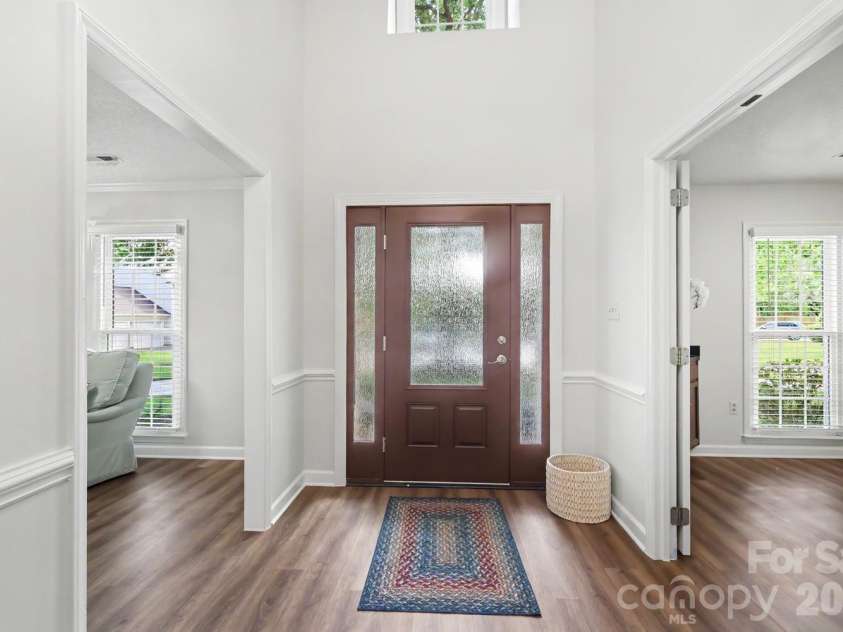 5000 Whitwell Court, Charlotte, NC 28226.  MLS# CAR4359555, YatesRealty ID 18857. 