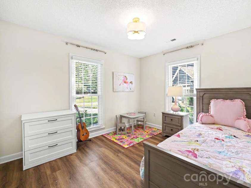 5000 Whitwell Court, Charlotte, NC 28226.  MLS# CAR4359555, YatesRealty ID 18857. 
