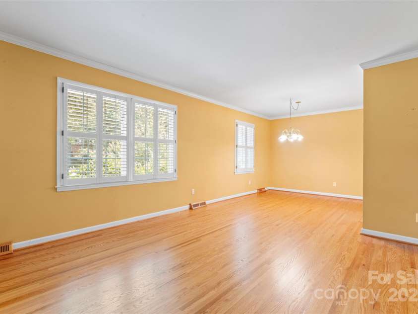 2715 Kennetuck Court, Charlotte, NC 28273.  MLS# CAR4260534, YatesRealty ID 18858. Living/Dining Rooms