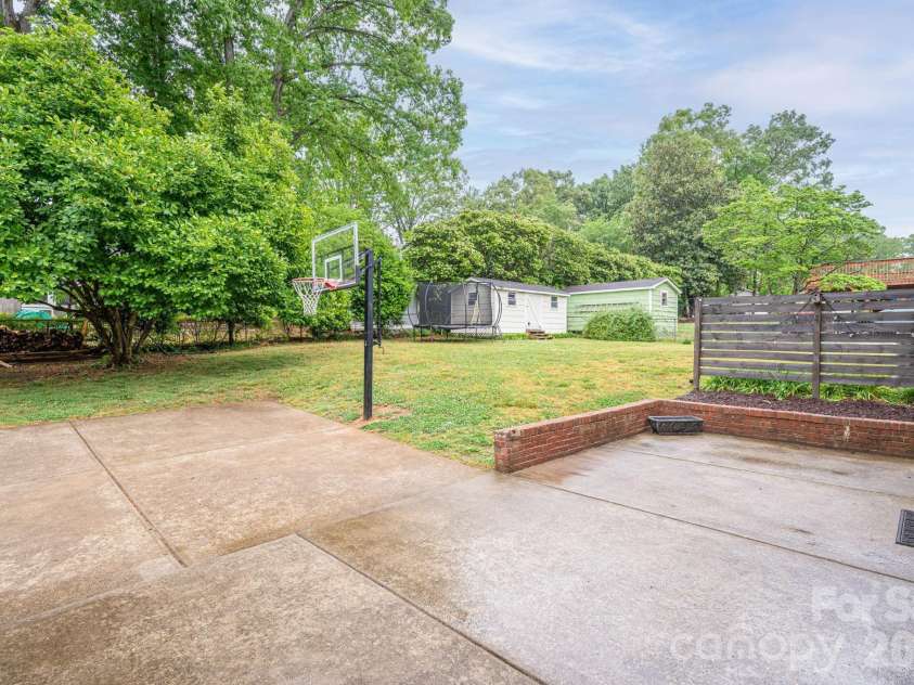 1258 Cambridge Street, Gastonia, NC 28054.  MLS# CAR4375142, YatesRealty ID 18859. 
