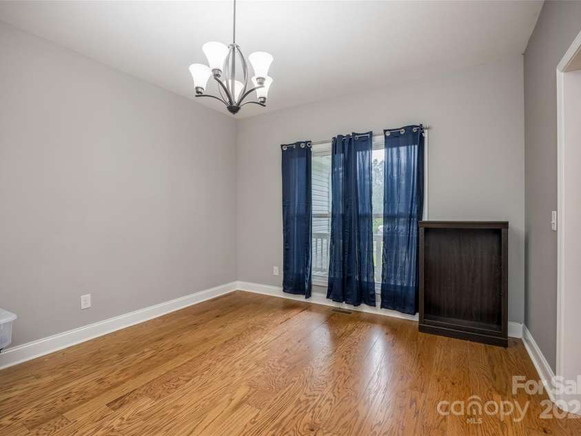 5241 Knopf Drive, Great Falls, SC 29055.  MLS# CAR4291935, YatesRealty ID 1886. 