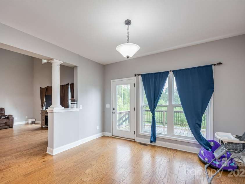 5241 Knopf Drive, Great Falls, SC 29055.  MLS# CAR4291935, YatesRealty ID 1886. 