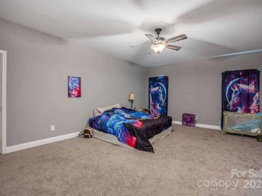 5241 Knopf Drive, Great Falls, SC 29055.  MLS# CAR4291935, YatesRealty ID 1886. 