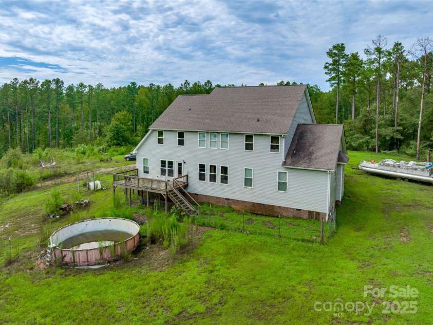 5241 Knopf Drive, Great Falls, SC 29055.  MLS# CAR4291935, YatesRealty ID 1886. 