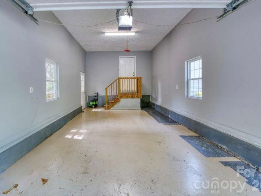 107 Sugar Mill Woods Drive, Zirconia, NC 28790.  MLS# CAR4322199, YatesRealty ID 18860. 