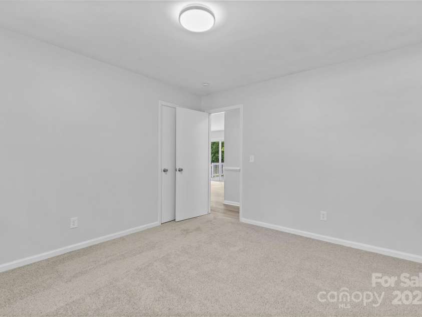 6412 Sullins Road, Charlotte, NC 28214.  MLS# CAR4259755, YatesRealty ID 18861. 