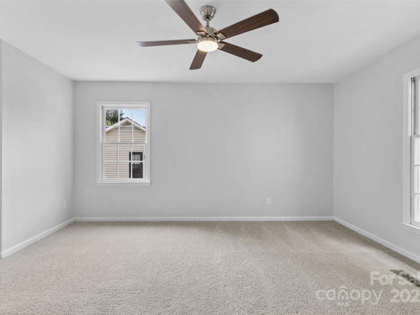 6412 Sullins Road, Charlotte, NC 28214.  MLS# CAR4259755, YatesRealty ID 18861. 