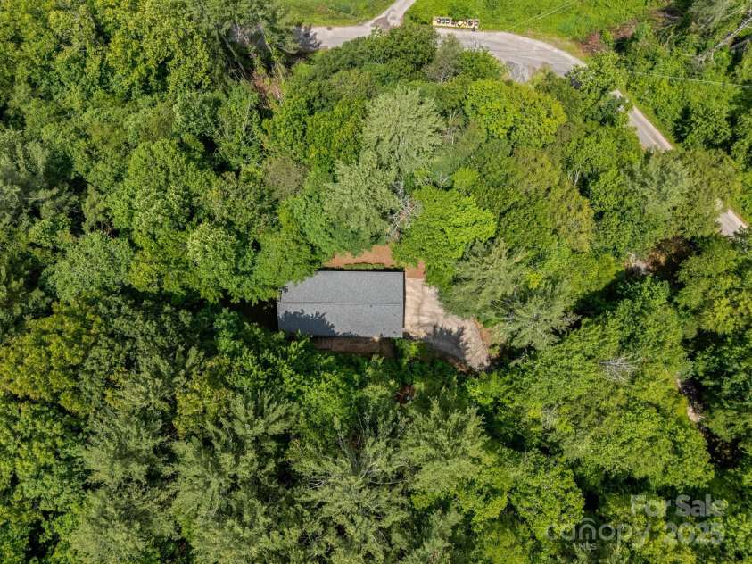 137 Flynn Branch Road, Asheville, NC 28804.  MLS# CAR4258132, YatesRealty ID 18863. Aerial View