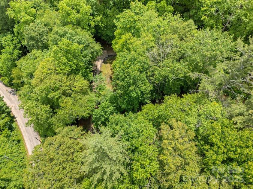137 Flynn Branch Road, Asheville, NC 28804.  MLS# CAR4258132, YatesRealty ID 18863. Aerial View