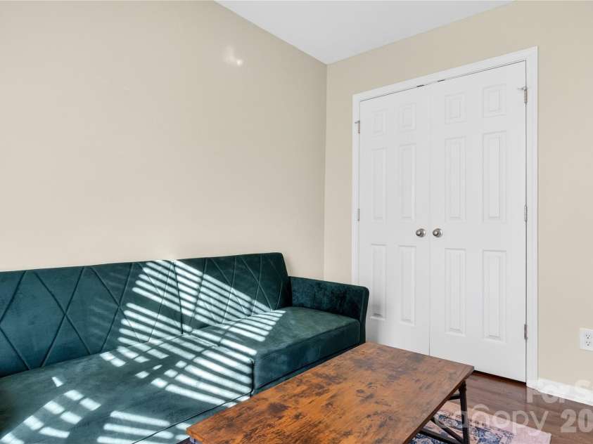 2715 Early Flight Drive, Charlotte, NC 28262.  MLS# CAR4345428, YatesRealty ID 18863. 