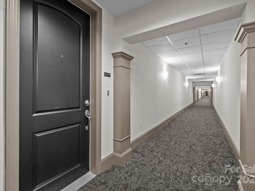 4625 Piedmont Row Drive, Charlotte, NC 28210.  MLS# CAR4275567, YatesRealty ID 18865. 