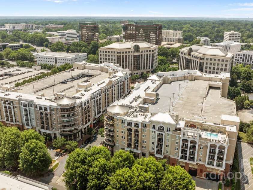 4625 Piedmont Row Drive, Charlotte, NC 28210.  MLS# CAR4275567, YatesRealty ID 18865. 