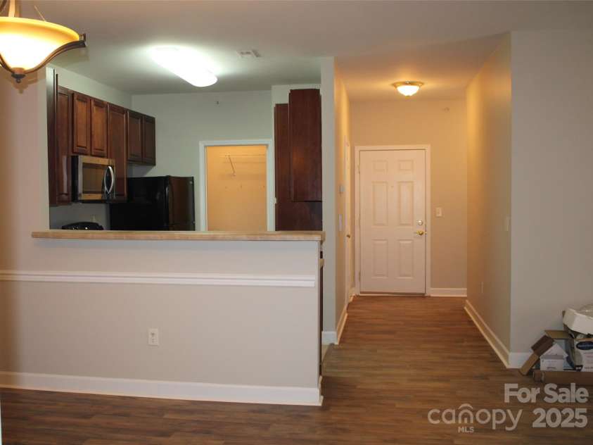 9823 Hyde Glen Court, Charlotte, NC 28262.  MLS# CAR4268137, YatesRealty ID 18866. 