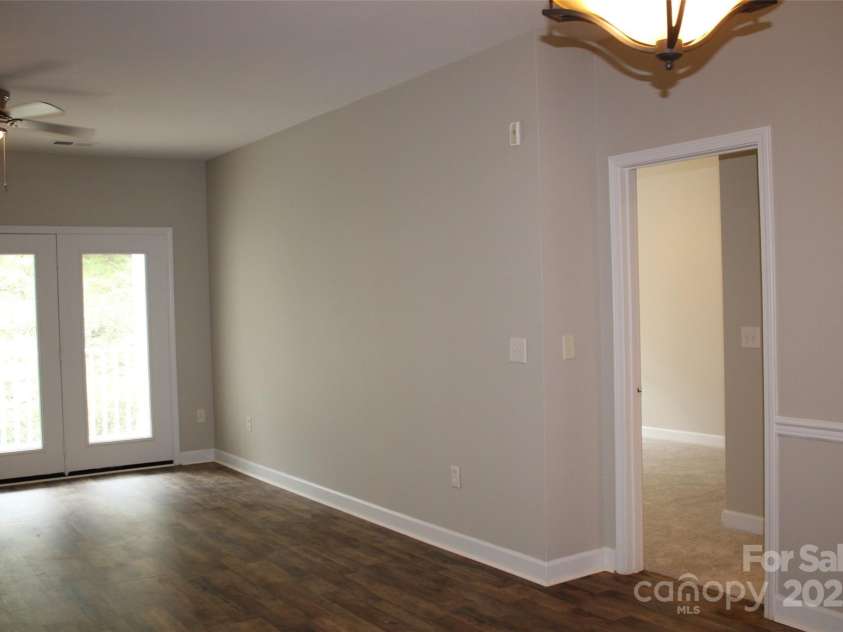 9823 Hyde Glen Court, Charlotte, NC 28262.  MLS# CAR4268137, YatesRealty ID 18866. 