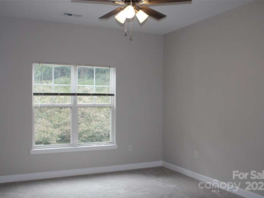9823 Hyde Glen Court, Charlotte, NC 28262.  MLS# CAR4268137, YatesRealty ID 18866. 