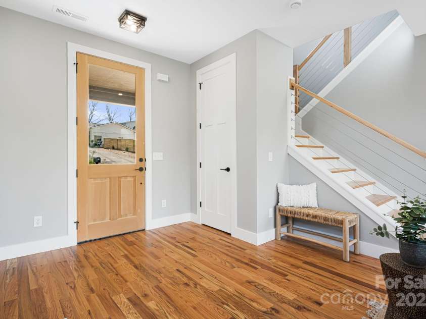 37 Crestview Street, Asheville, NC 28803.  MLS# CAR4238543, YatesRealty ID 18867. 