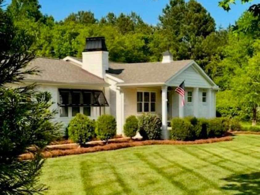 796 Cornelius Road, Mooresville, NC 28117.  MLS# CAR4192360, YatesRealty ID 18868. 