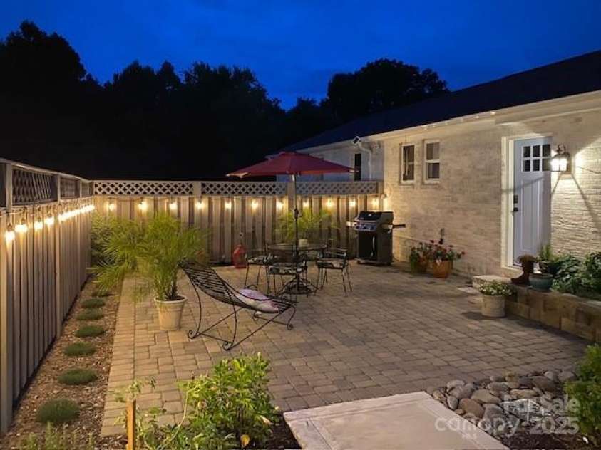 796 Cornelius Road, Mooresville, NC 28117.  MLS# CAR4192360, YatesRealty ID 18868. 