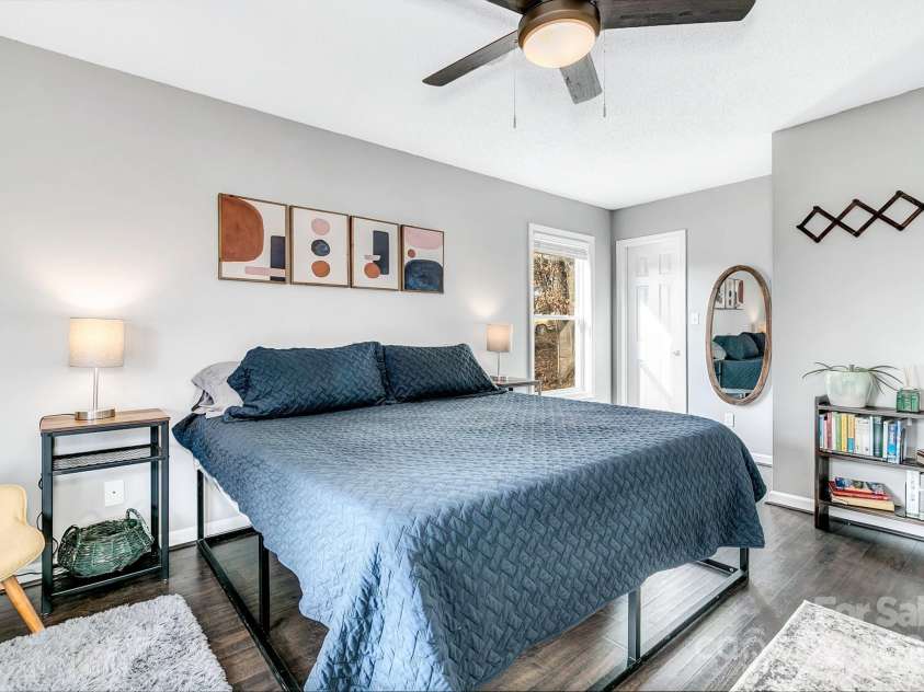 10 Harrisland Drive, Asheville, NC 28806.  MLS# CAR4316765, YatesRealty ID 1887. 