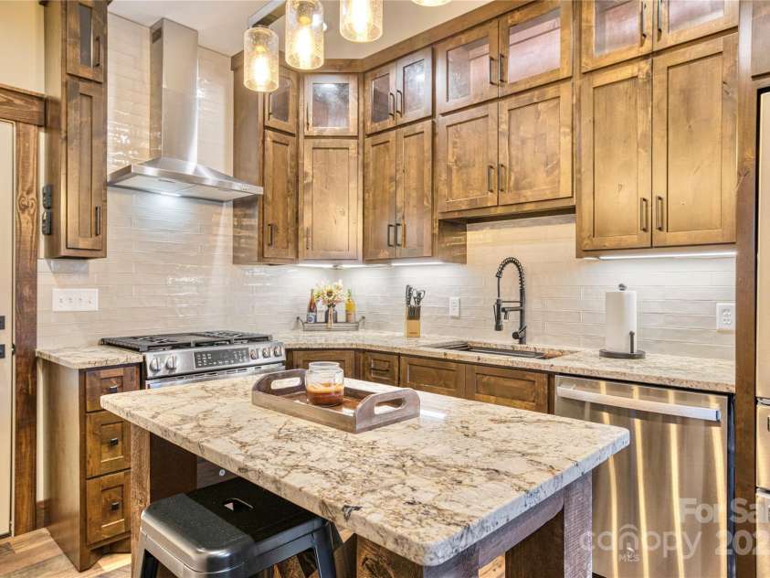 4598 Littlejohn Church Road, Lenoir, NC 28645.  MLS# CAR4227723, YatesRealty ID 1887. 