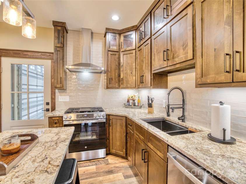 4598 Littlejohn Church Road, Lenoir, NC 28645.  MLS# CAR4227723, YatesRealty ID 1887. 