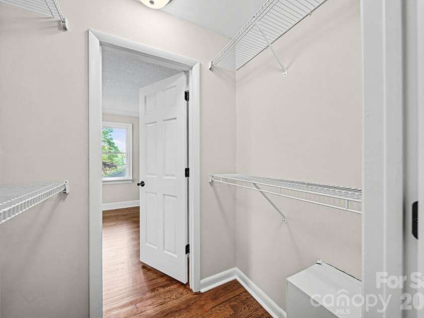 570 Crestside Drive, Concord, NC 28025.  MLS# CAR4362866, YatesRealty ID 18871. 