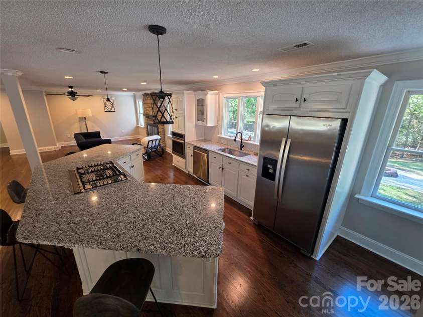570 Crestside Drive, Concord, NC 28025.  MLS# CAR4433421, YatesRealty ID 18871. 