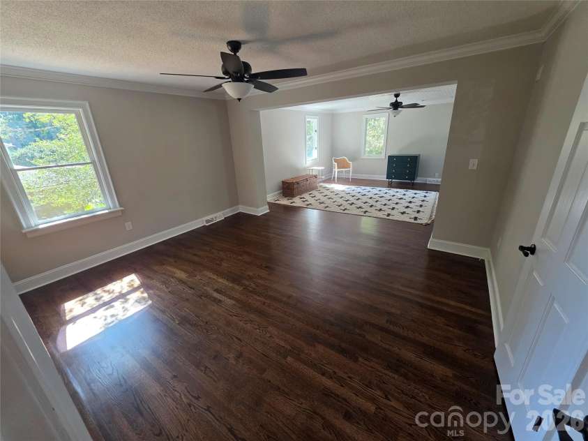 570 Crestside Drive, Concord, NC 28025.  MLS# CAR4433421, YatesRealty ID 18871. 