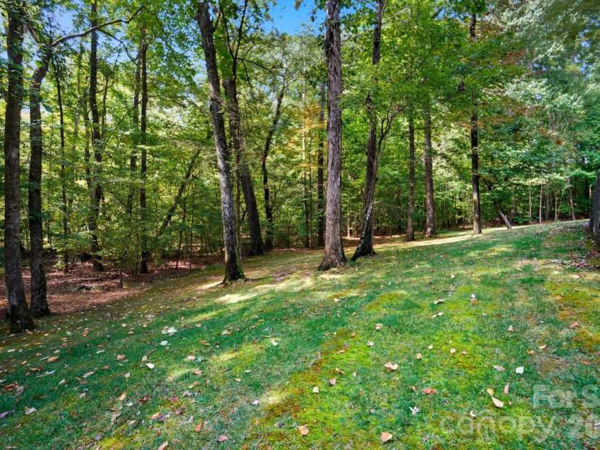 1300 Longleaf Court, Weddington, NC 28104.  MLS# CAR4306141, YatesRealty ID 18872. 