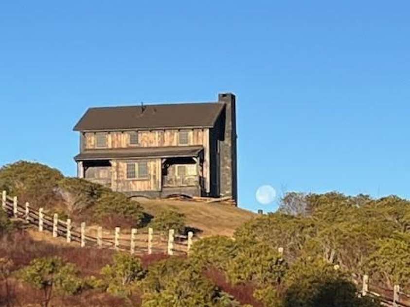 143 Daniel Boone Trail, Burnsville, NC 28714.  MLS# CAR4261449, YatesRealty ID 18872. Unforgettable Ogle Meadows