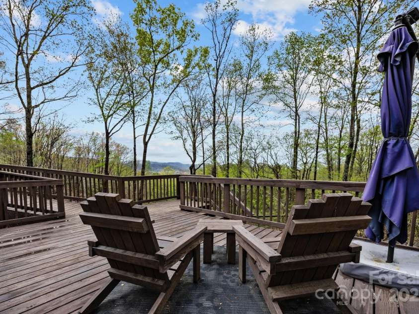282 Ridgecrest Drive, Lake Lure, NC 28746.  MLS# CAR4242078, YatesRealty ID 18873. 