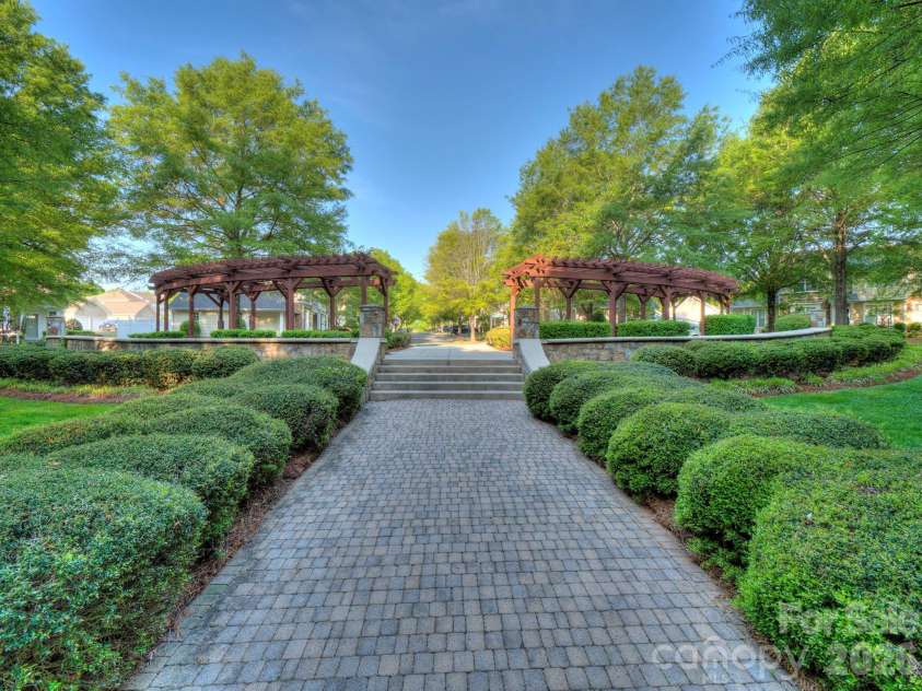 8029 Whitehawk Hill Road, Waxhaw, NC 28173.  MLS# CAR4369989, YatesRealty ID 18874. 