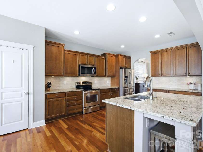 8029 Whitehawk Hill Road, Waxhaw, NC 28173.  MLS# CAR4369989, YatesRealty ID 18874. 
