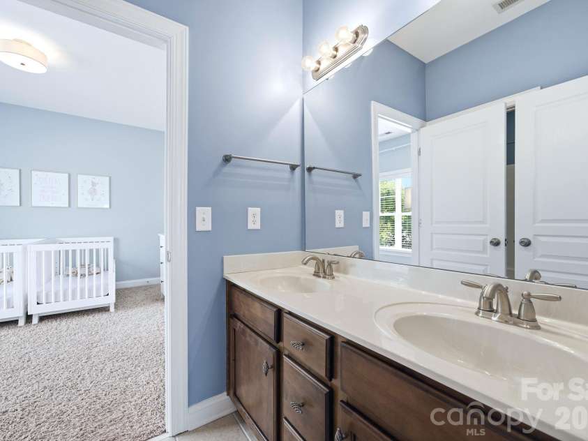 8029 Whitehawk Hill Road, Waxhaw, NC 28173.  MLS# CAR4369989, YatesRealty ID 18874. 