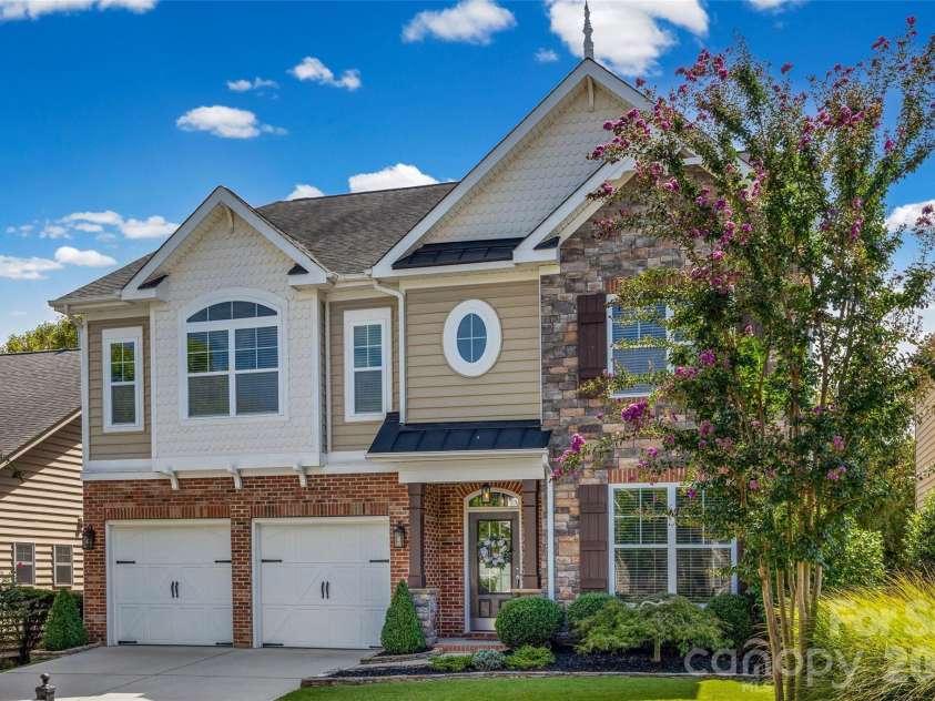 8029 Whitehawk Hill Road, Waxhaw, NC 28173.  MLS# CAR4422211, YatesRealty ID 18874. 