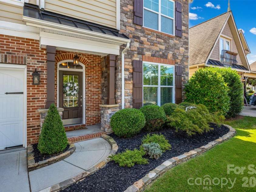 8029 Whitehawk Hill Road, Waxhaw, NC 28173.  MLS# CAR4422211, YatesRealty ID 18874. 