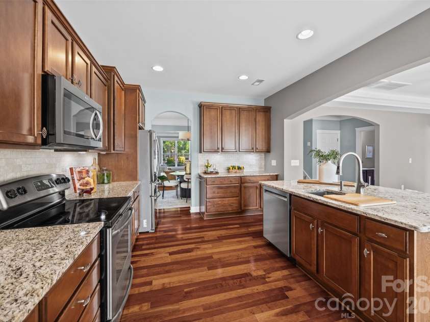 8029 Whitehawk Hill Road, Waxhaw, NC 28173.  MLS# CAR4422211, YatesRealty ID 18874. 