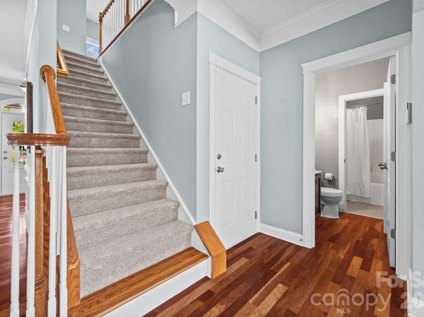 8029 Whitehawk Hill Road, Waxhaw, NC 28173.  MLS# CAR4422211, YatesRealty ID 18874. 