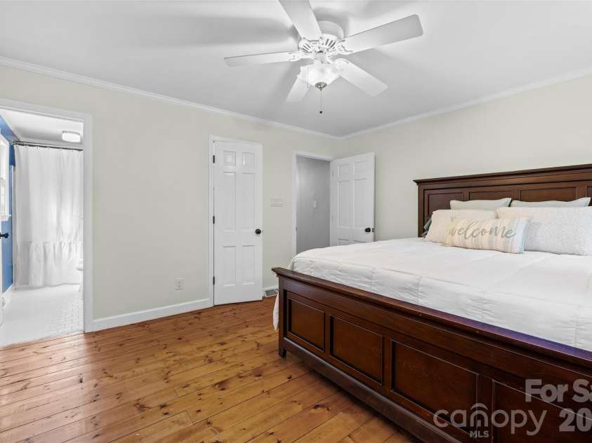 1709 Lakeview Drive, Monroe, NC 28112.  MLS# CAR4370444, YatesRealty ID 18875. 