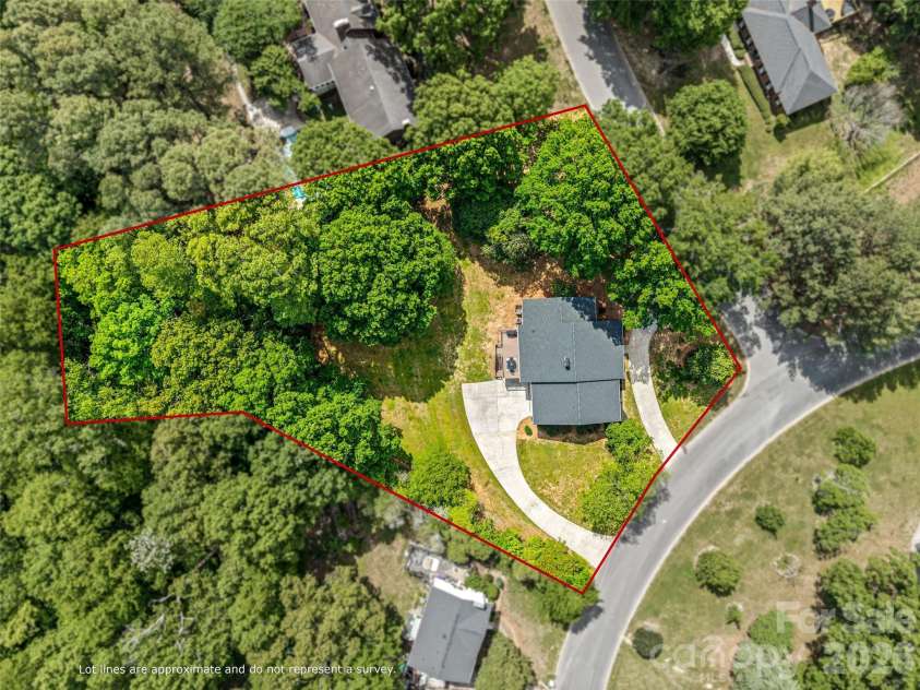 1709 Lakeview Drive, Monroe, NC 28112.  MLS# CAR4370444, YatesRealty ID 18875. 