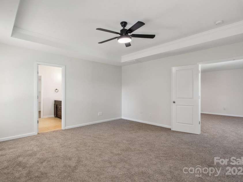 392 Winecoff Woods Drive, Concord, NC 28027.  MLS# CAR4259370, YatesRealty ID 18876. 