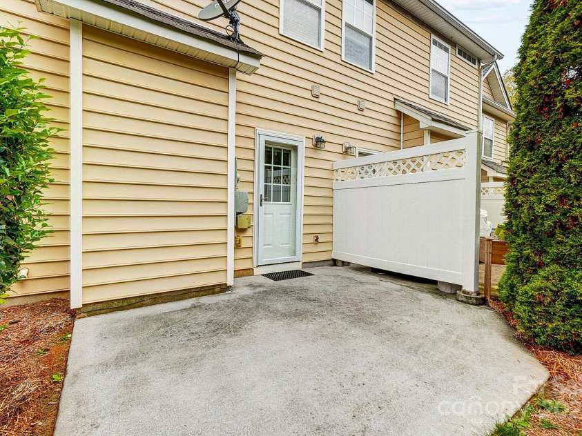 310 Rose Garden Court, Rock Hill, SC 29732.  MLS# CAR4202341, YatesRealty ID 18877. 