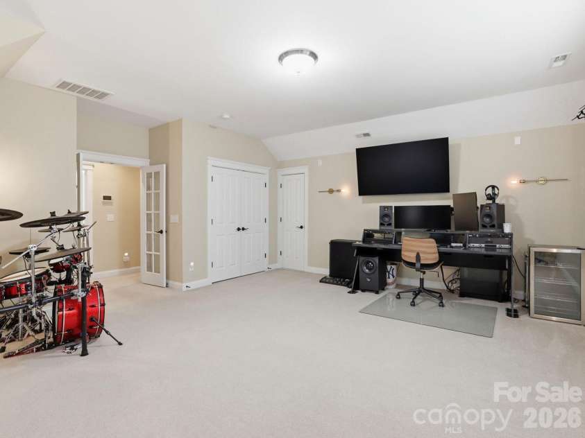 1177 Windsong Bay Lane, Tega Cay, SC 29708.  MLS# CAR4369095, YatesRealty ID 18879. Bonus / Bed 4 Second Floor