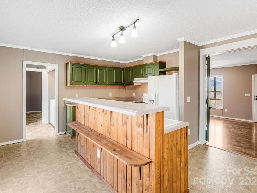 15 Cyrus Lane, Weaverville, NC 28787.  MLS# CAR4333784, YatesRealty ID 1888. 