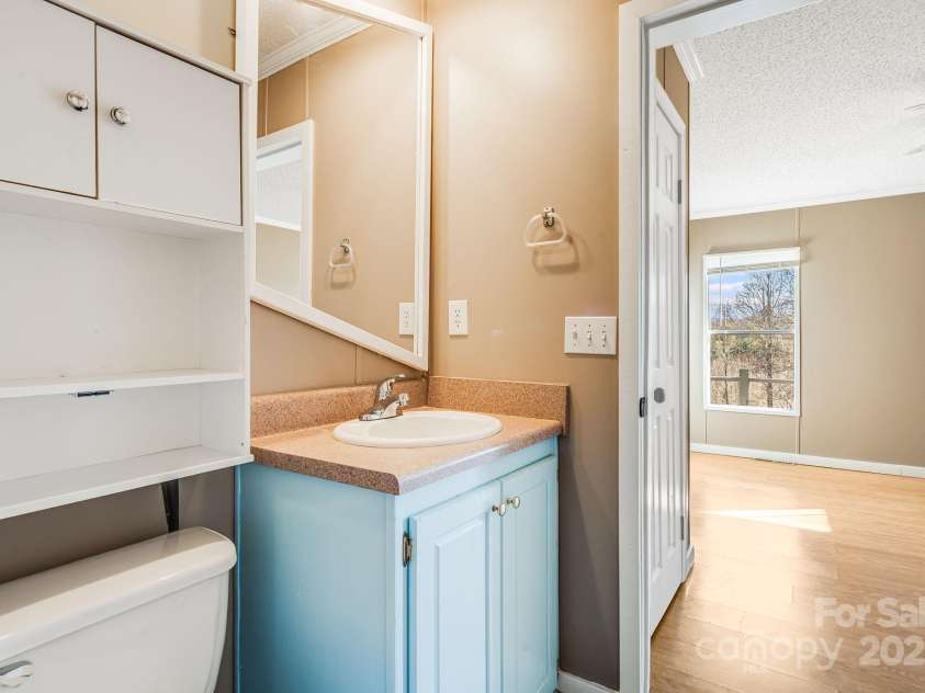 15 Cyrus Lane, Weaverville, NC 28787.  MLS# CAR4333784, YatesRealty ID 1888. 