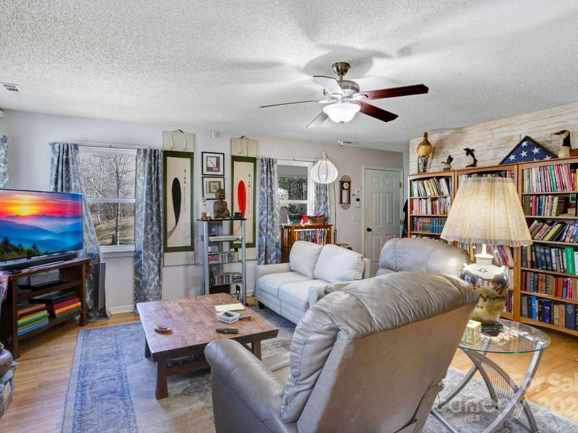 535 Vandora Suits Road, Murphy, NC 28906.  MLS# CAR4224261, YatesRealty ID 1888. 