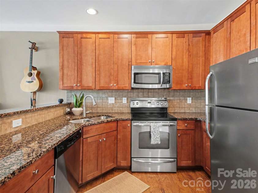 816 Cotton Gin Alley, Davidson, NC 28036.  MLS# CAR4375871, YatesRealty ID 18880. 